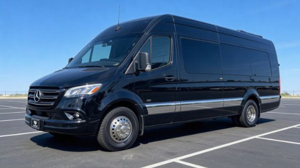 18 passenger sprinter van ventura