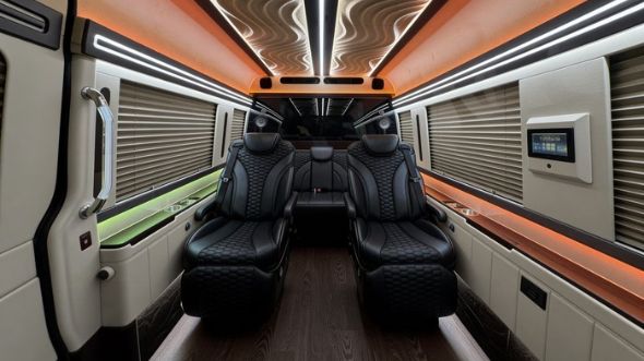 8 passenger sprinter van rental ventura