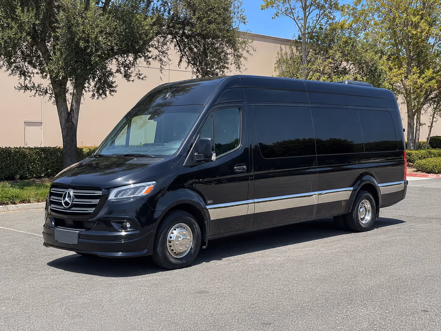 trip duration hourly rates and total booked hours in ventura
